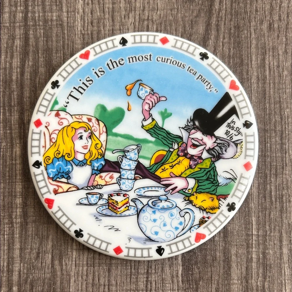Alice in Wonderland Themed Coasters Set (3) Paul Cardew Design 2010 Disney Gift‎